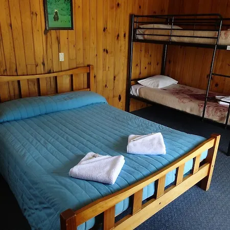 Ninety Mile Beach Holiday Park-2