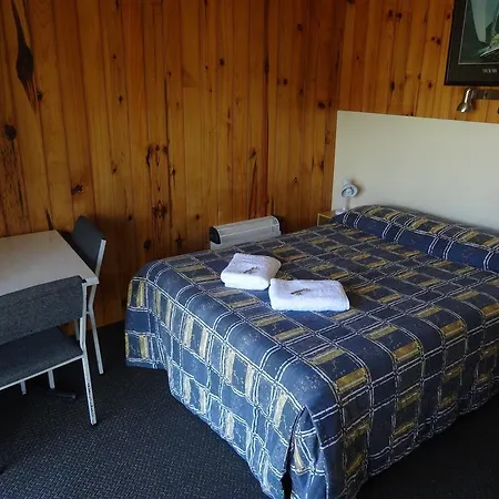 Ninety Mile Beach Holiday Park-3